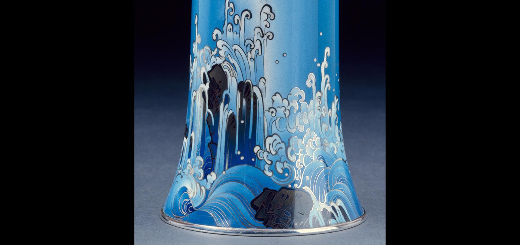 Vase with waterfall over rocks by Namikawa Yasuyuki 