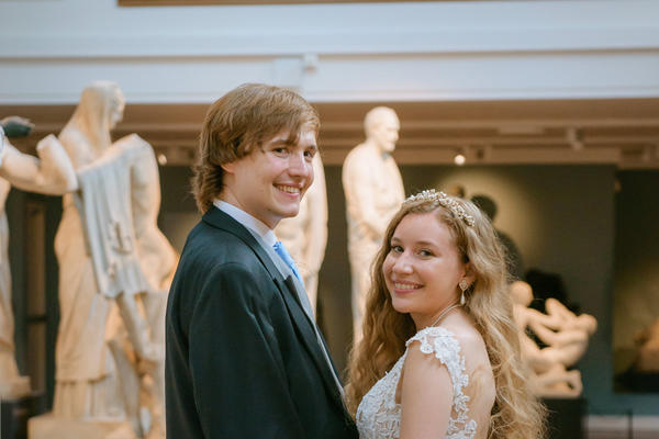 Portrait photo of bride and groom in the cast gallery 