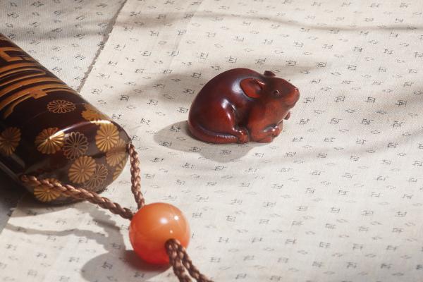 Netsuke in the form of a rat, Kano Tomokazu, 1800-40