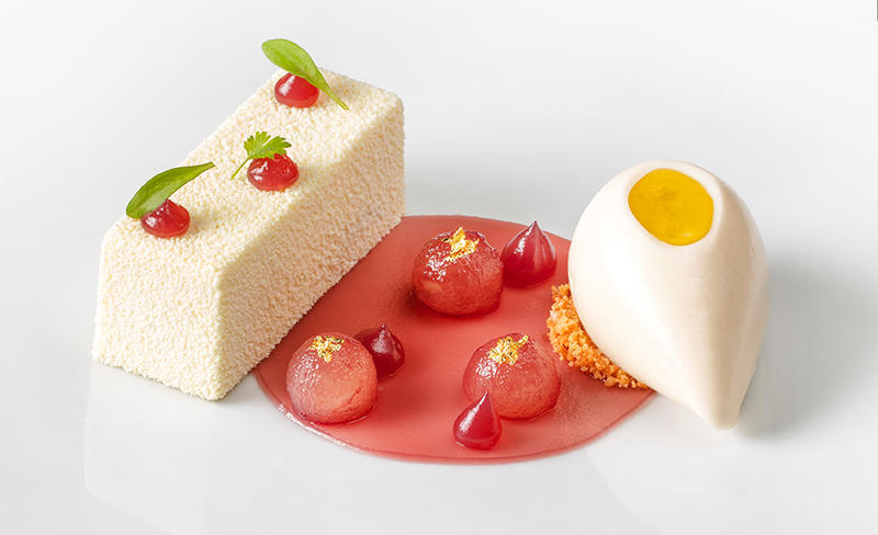 Heston Blumenthal's specially created olive oil performed dessert celebrating our Labyrinth Knossos exhibition Heston Blumenthal's specially created olive oil performed dessert celebrating our Labyrinth Knossos exhibition