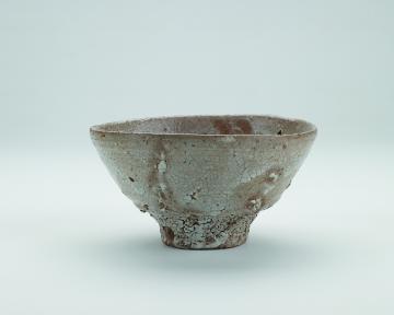 Tsujimura Shirō (b. 1947), Ido stoneware tea bowl © Tsujimura Shirō