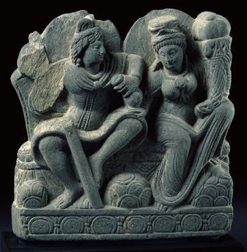 Egyptian goddess sculpture 