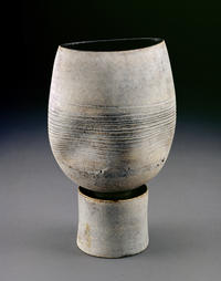 A mid-20th-century ceramic pot made by Hans Coper