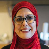 Portrait Photograph of Rana Ibrahim, Founder and Director of Iraqi Women Art and War, by Ian Wallman